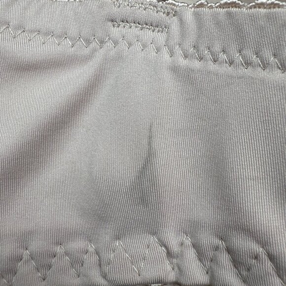 NWT Women's RENE ROFE Lightly Padded Lace Underwire Bra #B27095 | Size 36DD - Picture 7 of 7